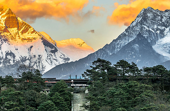 Everest with Breakfast Tour
